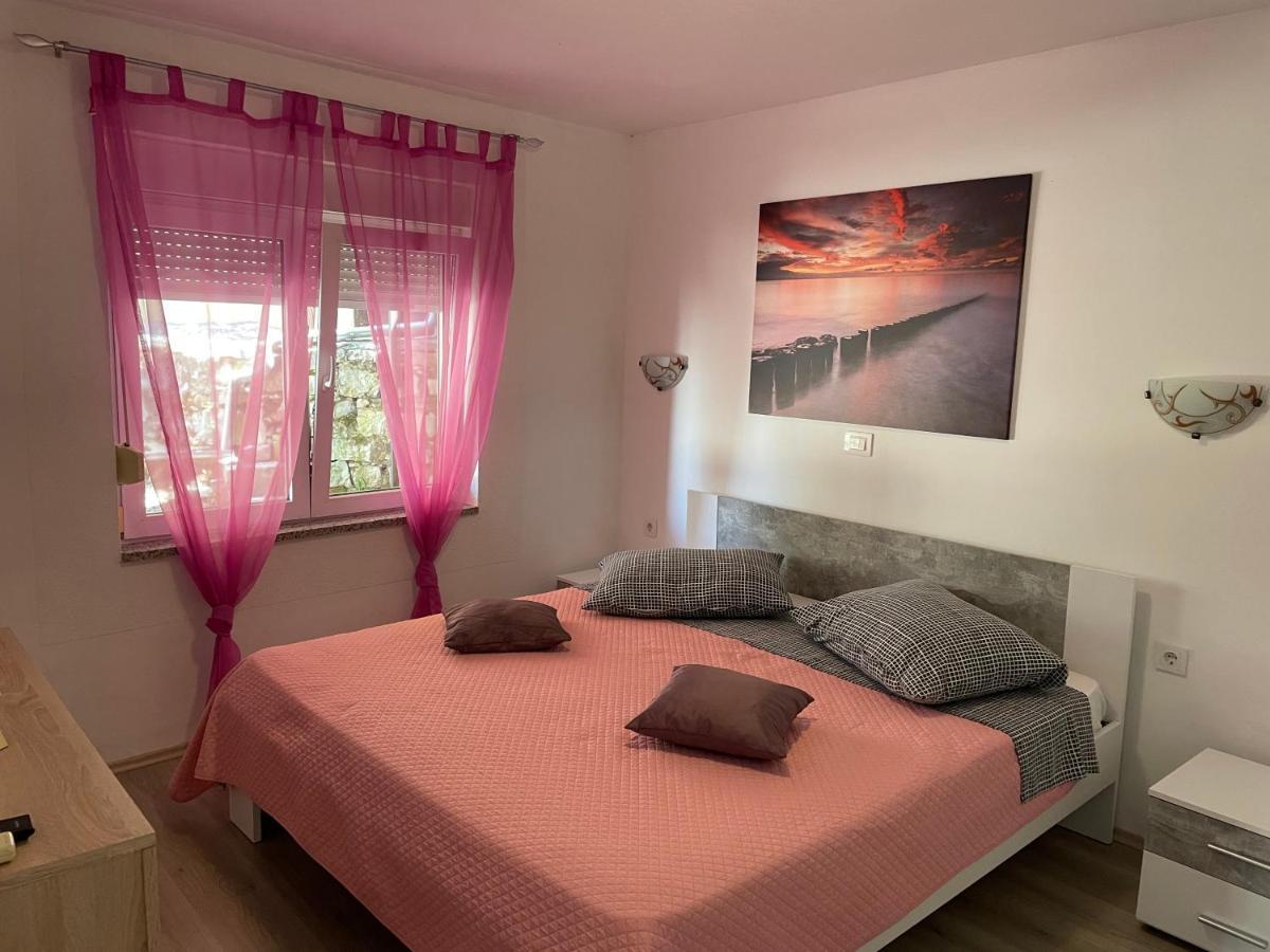 Apartment Jonas Rovinj Bagian luar foto